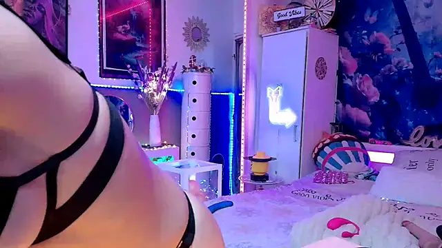 misscectito13 online show from 04-06-26, 01:45