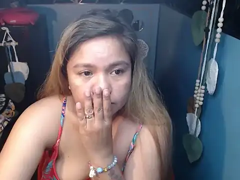 ambersmile online show from 10-15-25, 09:39