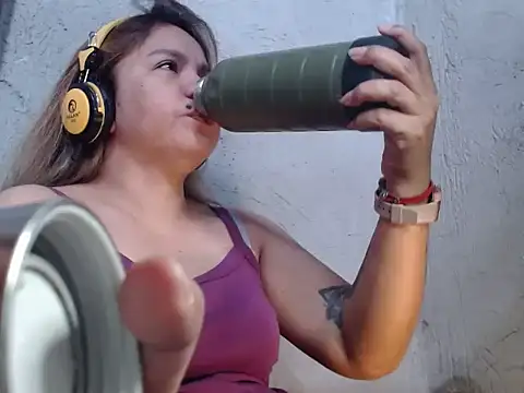 ambersmile online show from 02-12-26, 01:16