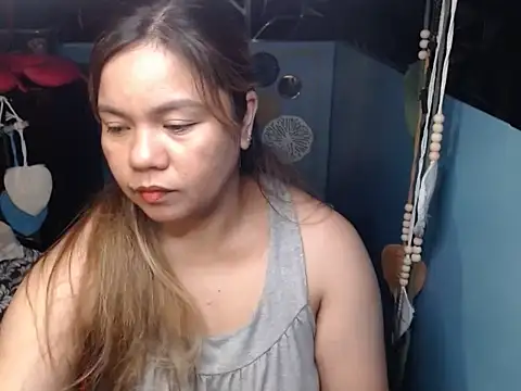 ambersmile online show from 10-24-25, 11:48