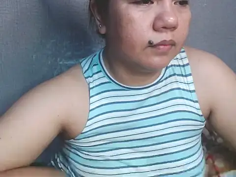 ambersmile online show from 06-10-26, 03:02