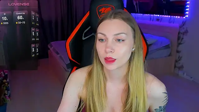 BiMolly online show from 05-31-26, 03:01