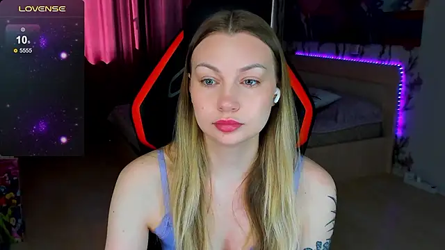 BiMolly online show from 03-23-26, 10:15