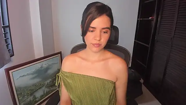 mia collins x online show from 10-06-25, 08:31