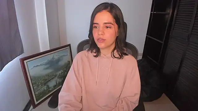 mia collins x online show from 10-01-25, 06:56