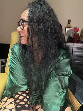Snapshot of PichyPrettyPussy chatting on 11-10-25, 01:16 PichyPrettyPussy online show from 11-10-25, 01:16