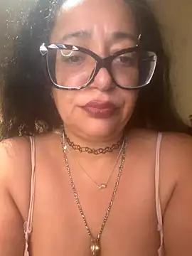 Snapshot of PichyPrettyPussy chatting on 11-19-25, 12:49 PichyPrettyPussy online show from 11-19-25, 12:49