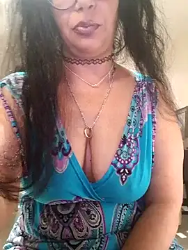 Snapshot of PichyPrettyPussy chatting on 02-25-25, 08:11 PichyPrettyPussy online show from 02-25-25, 08:11