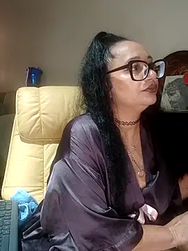 Snapshot of PichyPrettyPussy chatting on 10-23-25, 07:56 PichyPrettyPussy online show from 10-23-25, 07:56