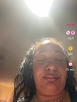 Snapshot of PichyPrettyPussy chatting on 06-01-26, 02:39 PichyPrettyPussy online show from 06-01-26, 02:39