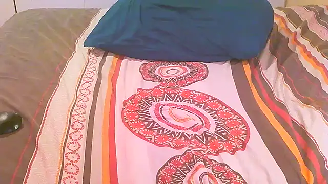 Snapshot of MatureBoobsDiva chatting on 12-07-24, 12:51 MatureBoobsDiva online show from 12-07-24, 12:51