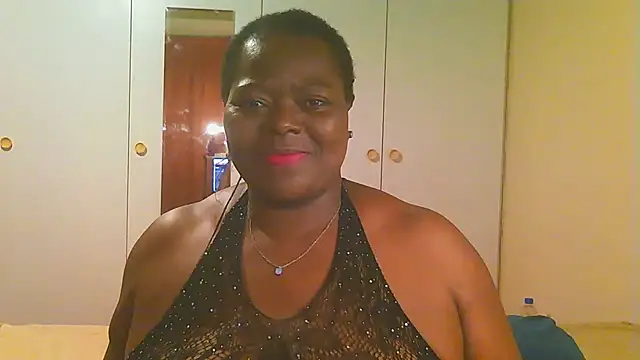 Snapshot of MatureBoobsDiva chatting on 03-12-25, 08:09 MatureBoobsDiva online show from 03-12-25, 08:09