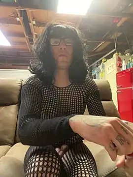 Snapshot of layinpipe909 chatting on 12-08-24, 07:47 layinpipe909 online show from 12-08-24, 07:47