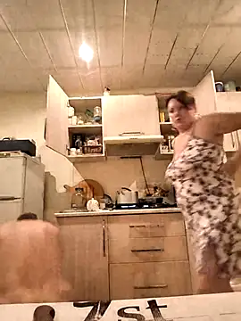  lady red  online show from 03-13-25, 03:28