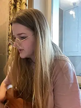 -MimmiLissa- online show from 02-20-26, 01:46