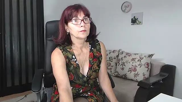 Snapshot of helua54 chatting on 09-24-25, 08:32 helua54 online show from 09-24-25, 08:32