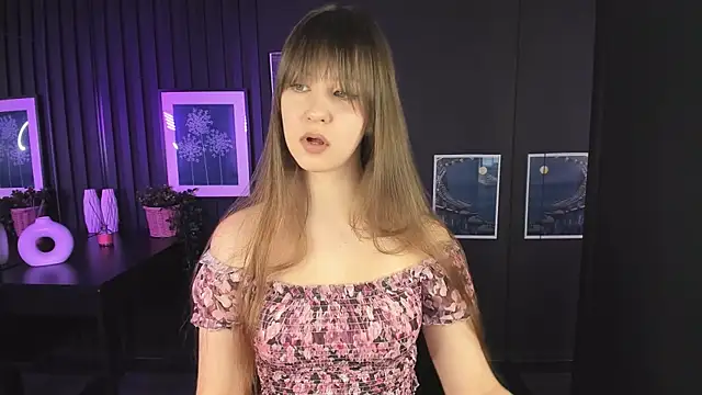 Snapshot of ElizaMild chatting on 02-04-25, 01:38 ElizaMild online show from 02-04-25, 01:38