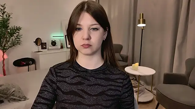 Snapshot of ElizaMild chatting on 04-23-26, 01:13 ElizaMild online show from 04-23-26, 01:13