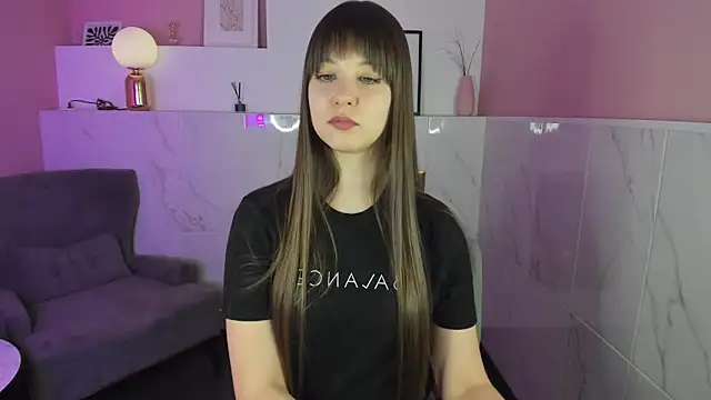 Snapshot of ElizaMild chatting on 02-15-25, 07:39 ElizaMild online show from 02-15-25, 07:39
