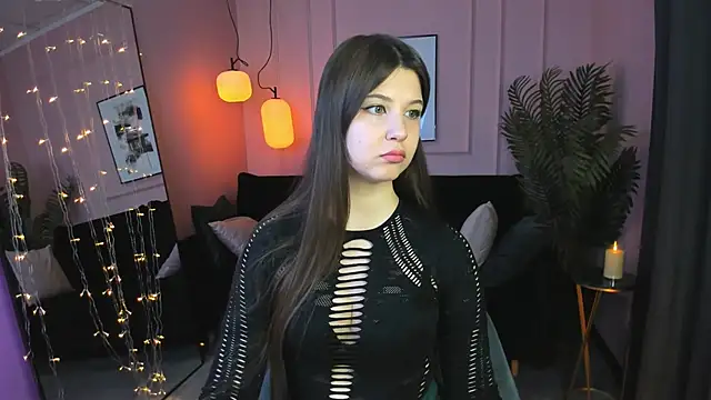 ElizaMild online show from 03-17-26, 01:14