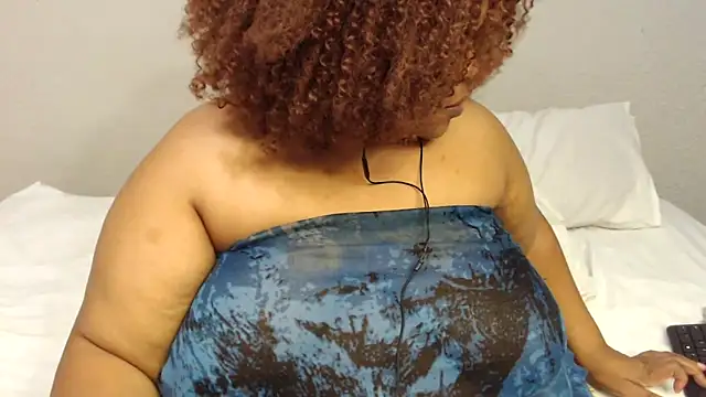 zandile online show from 11-22-25, 09:57