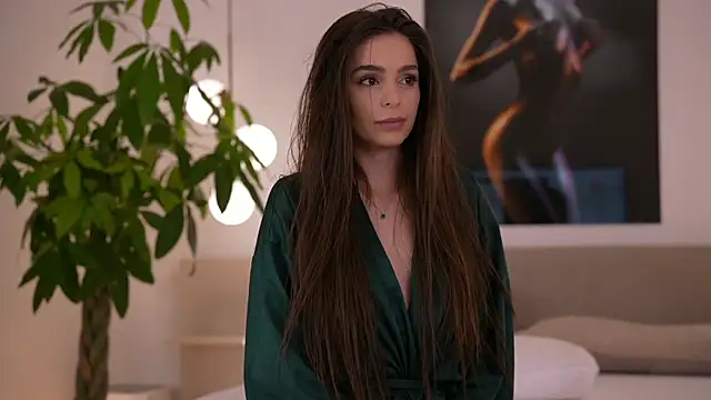 DoviaClaire online show from 09-30-25, 06:19