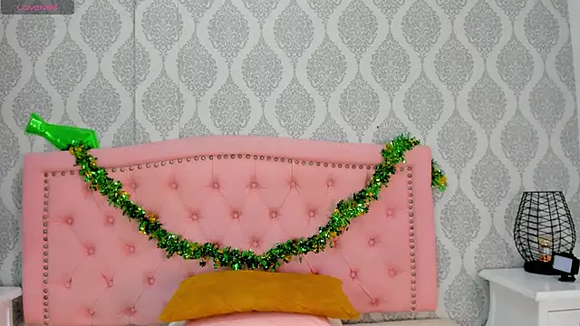 Princsgirl  online show from 03-17-26, 07:28