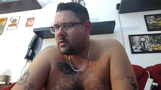 Snapshot of sexykevin17cm chatting on 04-11-26, 08:23 sexykevin17cm online show from 04-11-26, 08:23