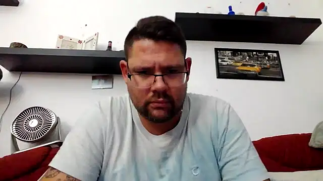 sexykevin17cm online show from 11-20-25, 03:45