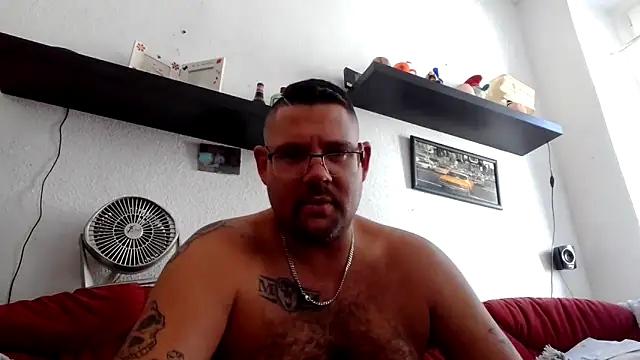 sexykevin17cm online show from 10-02-25, 01:25