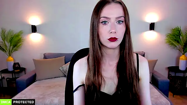 TheWoman   online show from 07-03-26, 10:44