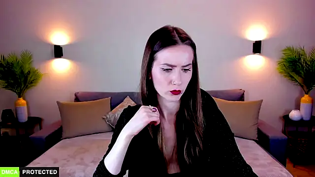 TheWoman   online show from 03-16-26, 07:05