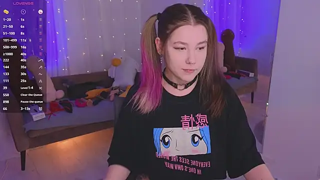 Mira Falls online show from 04-09-26, 06:04