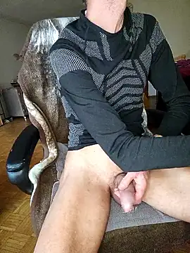 Python43 online show from 01-15-26, 09:12