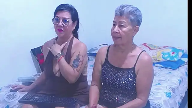sexycristina 2 online show from 07-14-26, 08:04