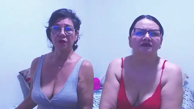 sexycristina 2 online show from 03-31-26, 01:46