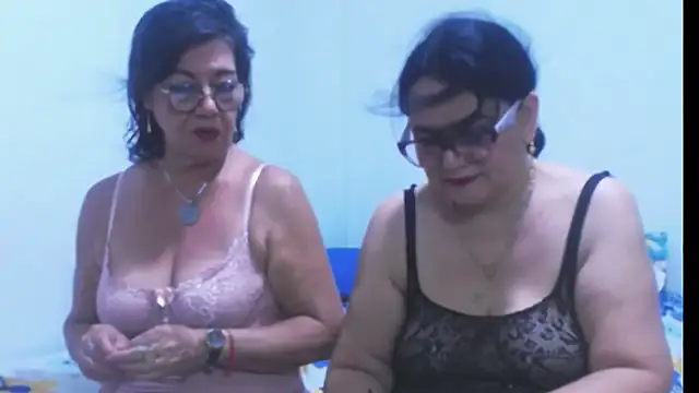 sexycristina 2 online show from 06-26-26, 03:18