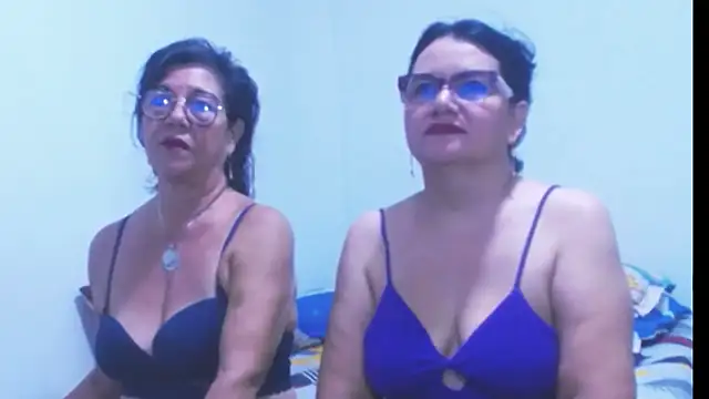 sexycristina 2 online show from 06-15-26, 03:01