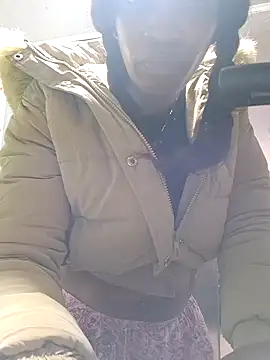 xiomy  online show from 01-09-25, 03:55