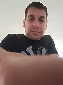 Snapshot of Nano198301 chatting on 06-10-26, 03:35 Nano198301 online show from 06-10-26, 03:35