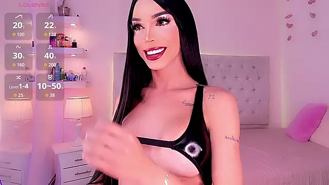Snapshot of Michell_simons chatting on 05-17-26, 02:55 Michell simons online show from 05-17-26, 02:55