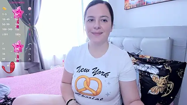 angelaagomez online show from 06-07-26, 05:07