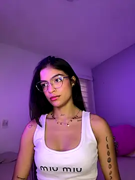 Sammy pink online show from 11-16-25, 10:02