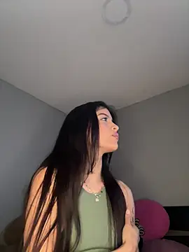 Sammy pink online show from 12-30-24, 11:38