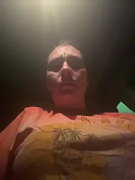 Snapshot of Babii_Nova chatting on 11-16-25, 04:17 Babii Nova online show from 11-16-25, 04:17