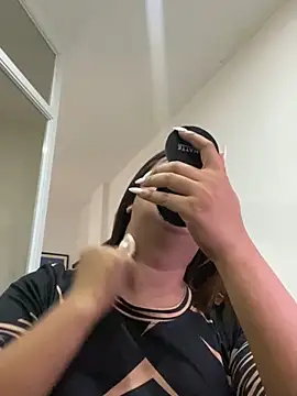 HOTTESTCANDYTS online show from 12-27-24, 08:02