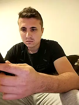 Snapshot of MrNoBoDy000 chatting on 11-14-25, 06:39 MrNoBoDy000 online show from 11-14-25, 06:39