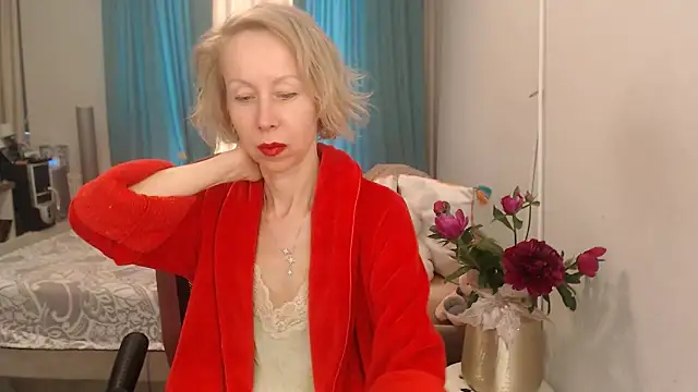 LuxuryNika online show from 05-31-26, 08:42