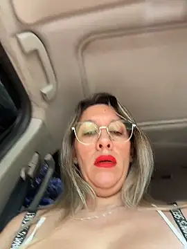 Gatitacarlita online show from 04-04-26, 05:19