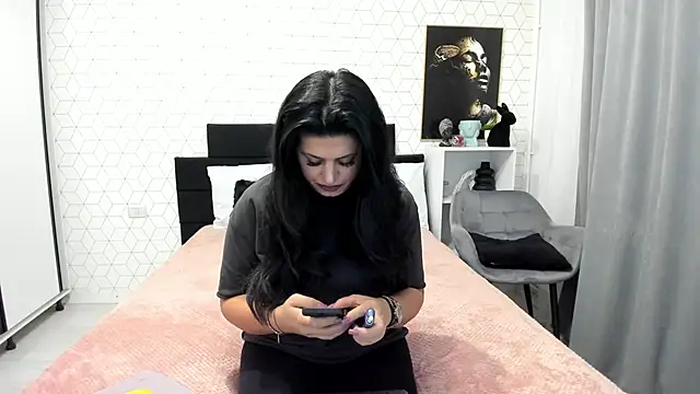 Heidix online show from 11-07-25, 04:06